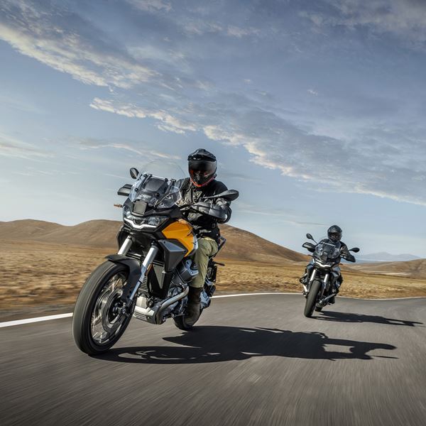 Οι καλοκαιρινές προσφορές της Aprilia και Moto Guzzi