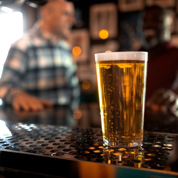 Το αλκοόλ έχει πρωτεύουσα και δεν είναι αυτή που νομίζεις