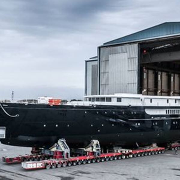 Ακόμα ένα εξωφρενικό γιοτ για τον Jeff Bezos