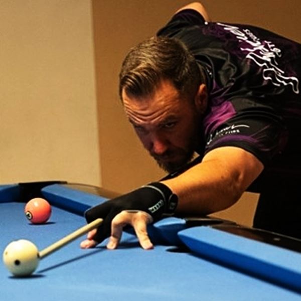 Η καρδιά του "ελληνικού" αμερικάνικου μπιλιάρδου χτύπησε δυνατά στο Different Billiards Club