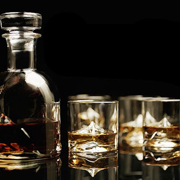 Το Έβερεστ σε ένα ποτήρι ουίσκι