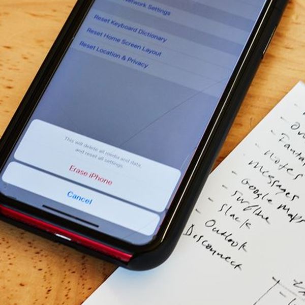 Τι κερδίζεις όταν σβήνεις τα πάντα από το smartphone