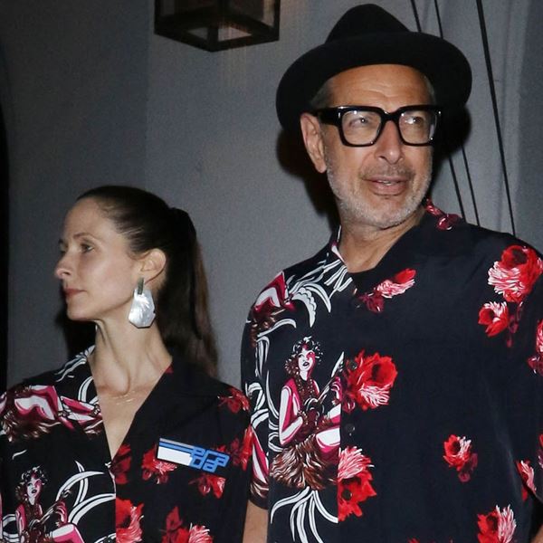 Μόνο ο Jeff Goldblum μπορεί να υποστηρίξει το matching look