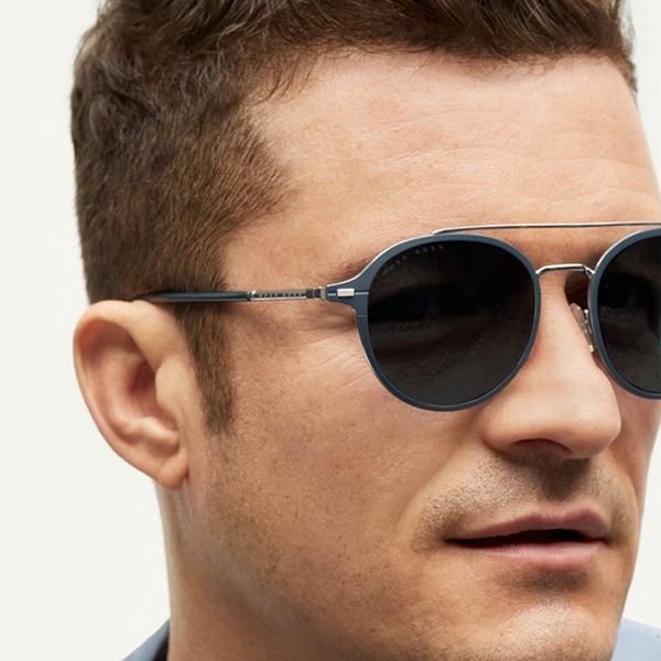 Ο Orlando Bloom σου βάζει τα γυαλιά, ηλίου και οράσεως