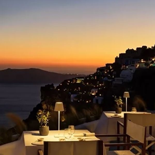 Τα νέα εστιατόρια και οι σεφ που δίνουν γεύση στο φετινό καλοκαίρι