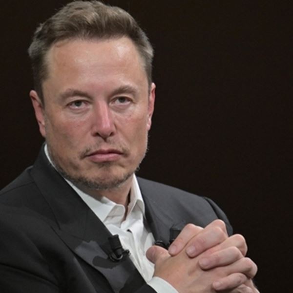 To κόλλημα του Elon Musk με την τεχνητή νοημοσύνη στα Tesla
