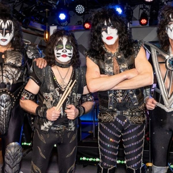 Οι Kiss θα συνεχίσουν τις εμφανίσεις τους ως avatars