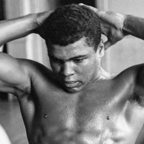 Αντί για κοιλιακούς, δοκίμασε αυτές τις 5 ασκήσεις