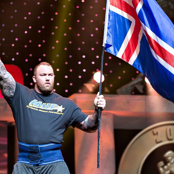 To Βουνό διέλυσε το παγκόσμιο ρεκόρ στα deadlifts