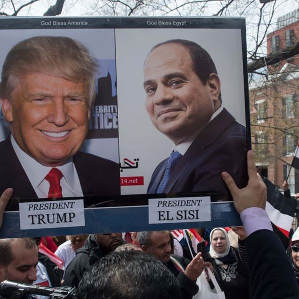 Μετά τον Trump, ο στρατάρχης Σίσι έπιασε φιλίες με τον Macron