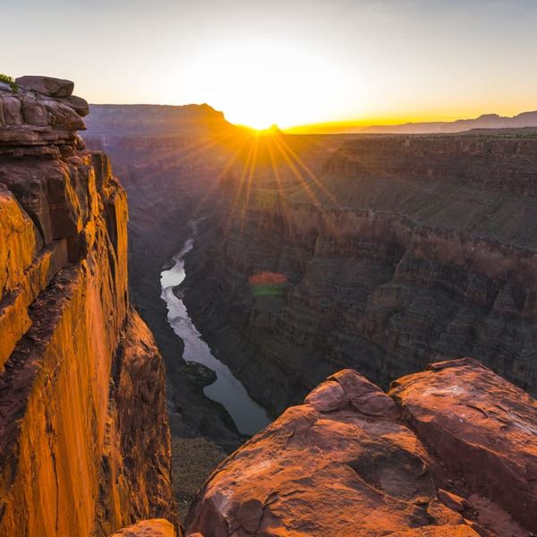 Στο Γκραντ Κάνυον οι σόλες των παπουτσιών λιώνουν