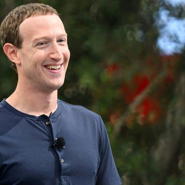 H Meta-μόρφωση του Mark Zuckerberg