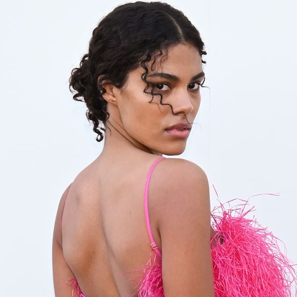 Tina Kunakey, ελεύθερη (;) και ωραία