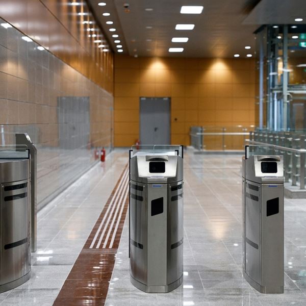 Μετρό Θεσσαλονίκης: Τα καλύτερα σχόλια και memes για το λογότυπο