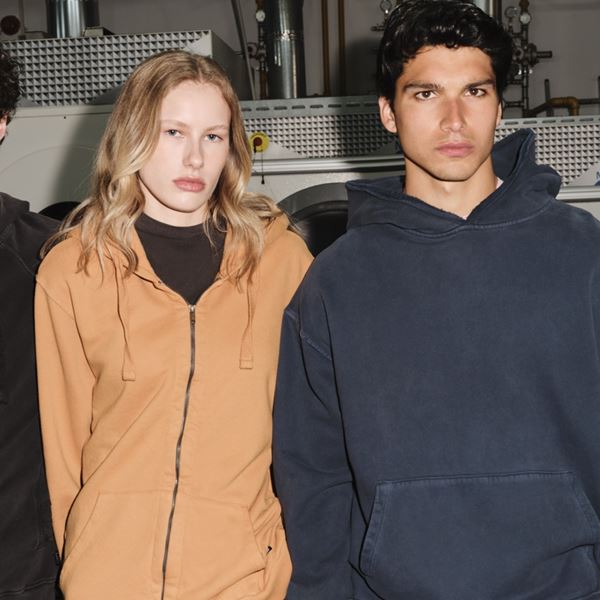 Στη Dirty Laundry βρήκαμε τα μόνα ρούχα που χρειάζεσαι για τη νέα σεζόν