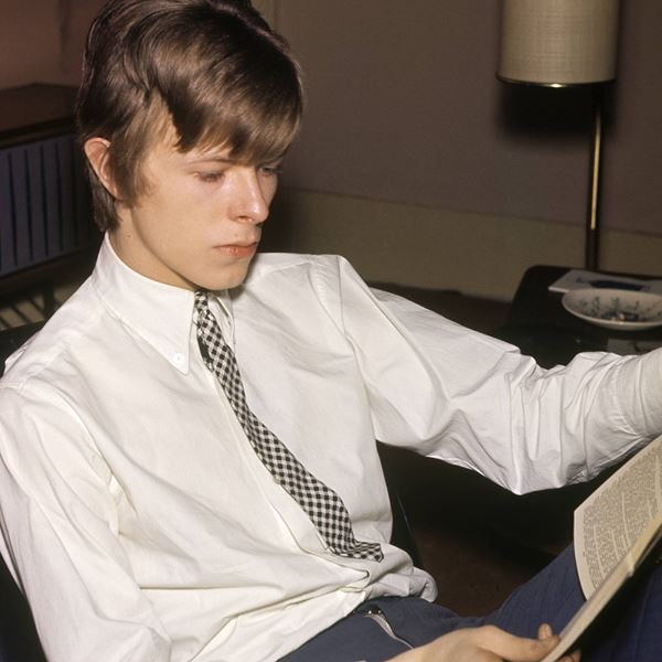 Αυτά ήταν τα αγαπημένα βιβλία του David Bowie-ανάμεσά τους και ένα ελληνικό