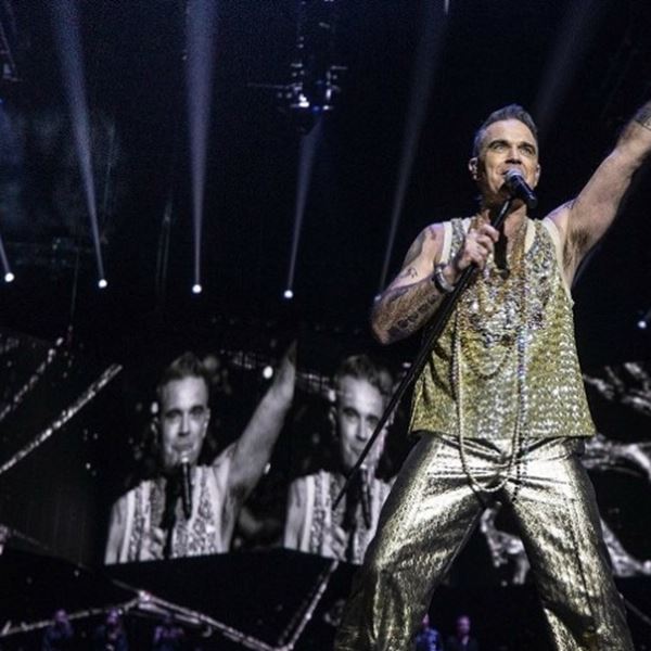 Ο Robbie Williams στο Rockwave festival 2023