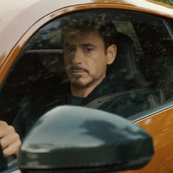 Το γκαράζ του Robert Downey Jr. θυμίζει εκείνο του Tony Stark