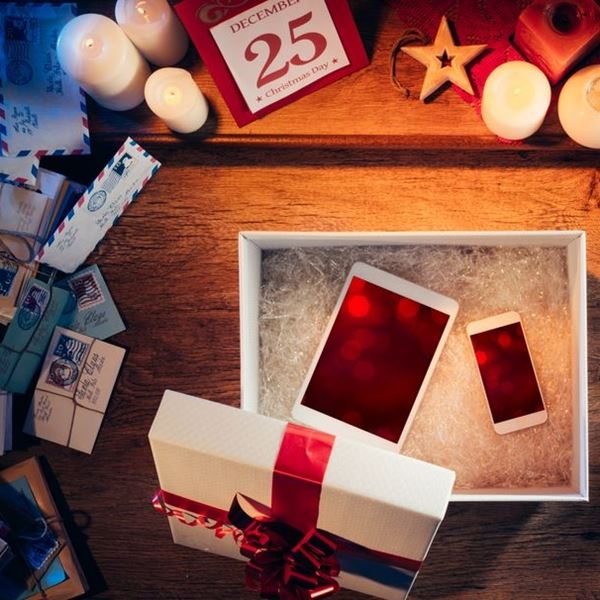 Τα καλύτερα tech δώρα για τις γιορτές