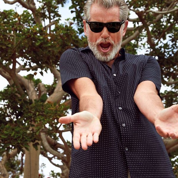 Ο αλεξίσφαιρος κύριος Pierce Brosnan