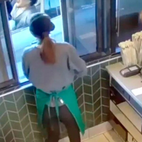 Γιατί τα Starbucks έδωσαν αποζημίωση 50 εκατ. σε πελάτη (video)