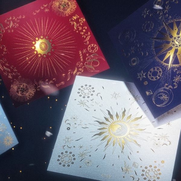 Οι χριστουγεννιάτικες κάρτες των attica έχουν την υπογραφή του Σπύρου Χάλαρη