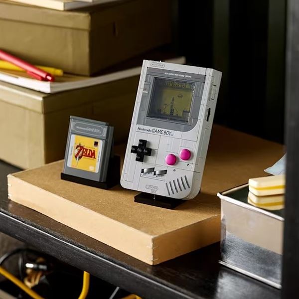 Μόλις εμφανίστηκε το Game Boy της LEGO και είναι πανέμορφο