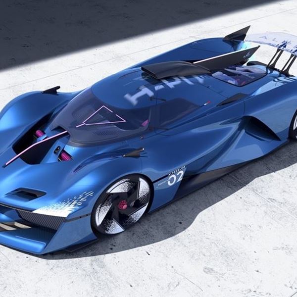 To Alpine Alpenglow άφησε το Παρίσι με το στόμα ανοιχτό (εικόνες)