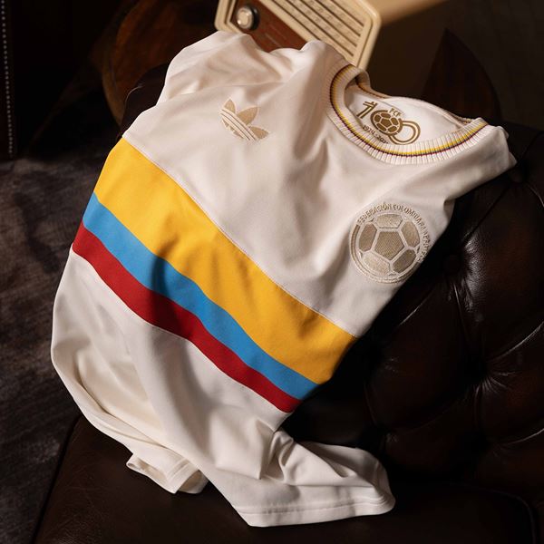 Ζηλέψαμε λίγο τις νέες φανέλες της εθνικής Κολομβίας
