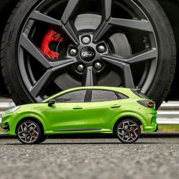 Ford Puma ST εναντίον Ford Puma RC