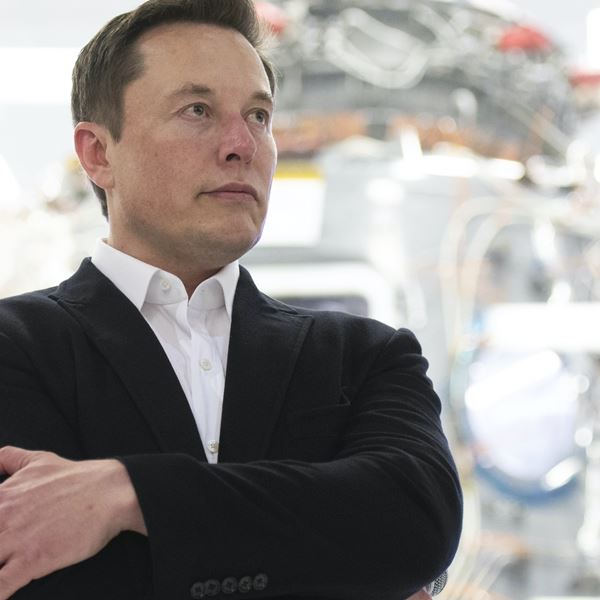 Το HBO ετοιμάζει σειρά για την SpaceX του Elon Musk