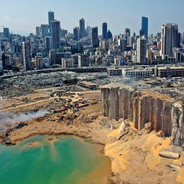 Κράτηρα 43 μέτρων άνοιξαν οι εκρήξεις στον Λίβανο