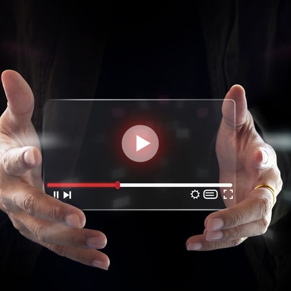 Το Facebook αντιγράφει το TikTok και το TikTok το YouTube, τι γίνεται;