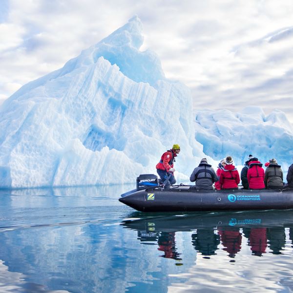 Όλοι θέλουν να κάνουν κρουαζιέρα στην Αρκτική