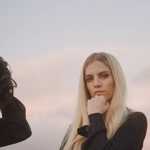 Οι London Grammar ζουν στο δικό τους παράλληλο σύμπαν