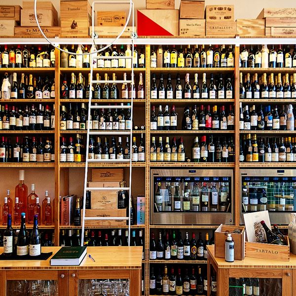 Assemblage, η υβριδική συνέχεια του Warehouse