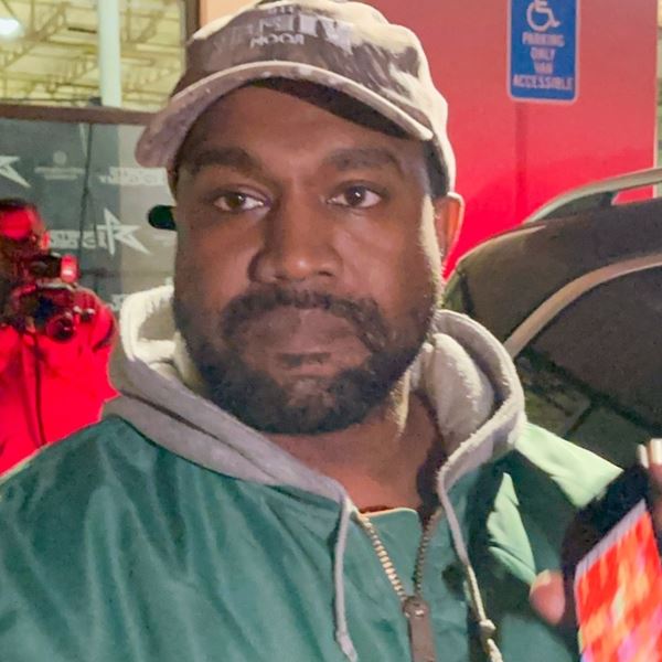 Ο Elon Musk 'έδιωξε' τον Kanye West από το Twitter