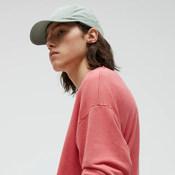 Τα πιο στιλάτα φούτερ του φετινού χειμώνα