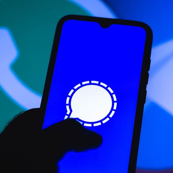 To Signal ετοιμάζει stories α λα Instagram