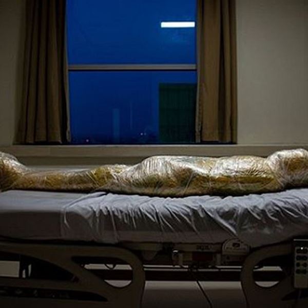 Η ανατριχιαστική φωτογραφία του National Geographic για τον εφιάλτη του κορονοϊού