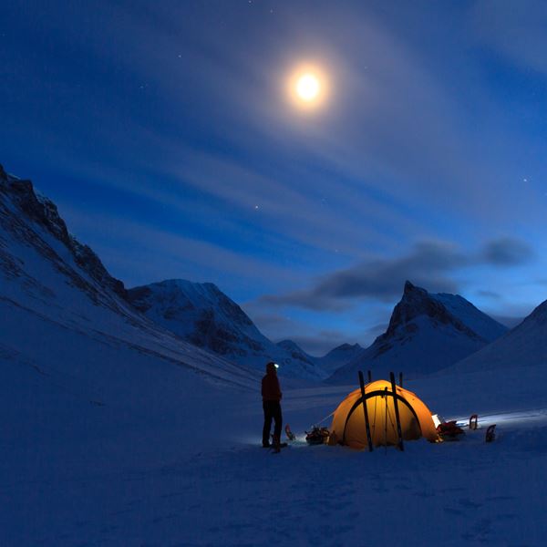 Η άγρια ομορφιά του χειμωνιάτικου camping