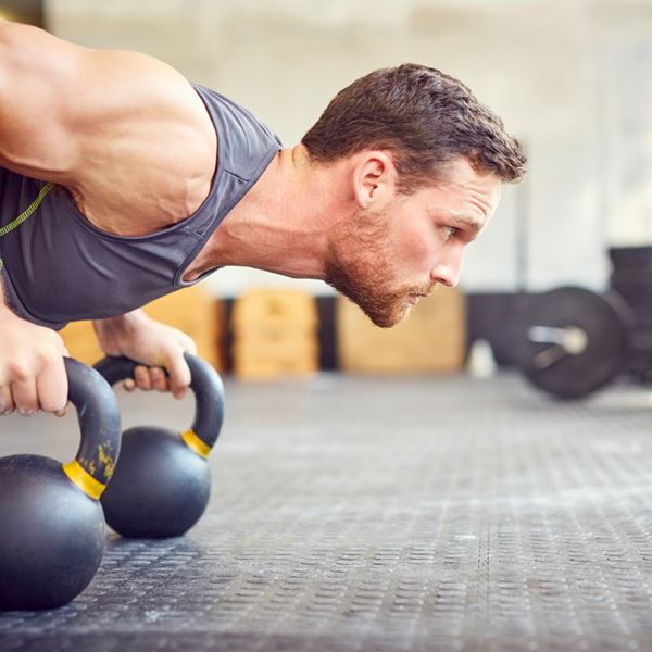 Λένε πως αν δεν κάνεις αυτές τις ασκήσεις, δεν χτίζεις σώμα