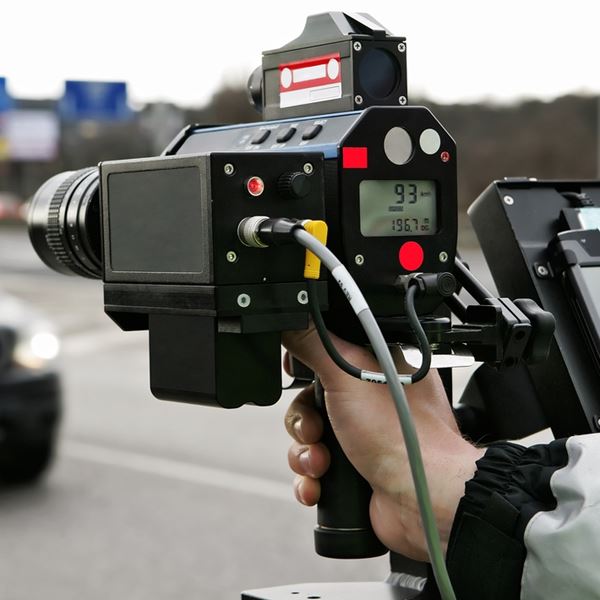 Το υπερ-ραντάρ της Τροχαίας που βλέπει τα πάντα - Σε ποιον δρόμο βρίσκεται