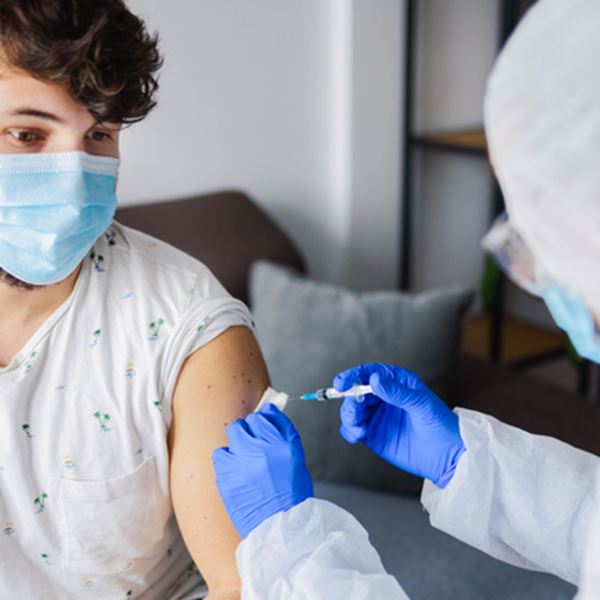 Αυστρία: Σε ισχύ από σήμερα ο γενικός υποχρεωτικός εμβολιασμός