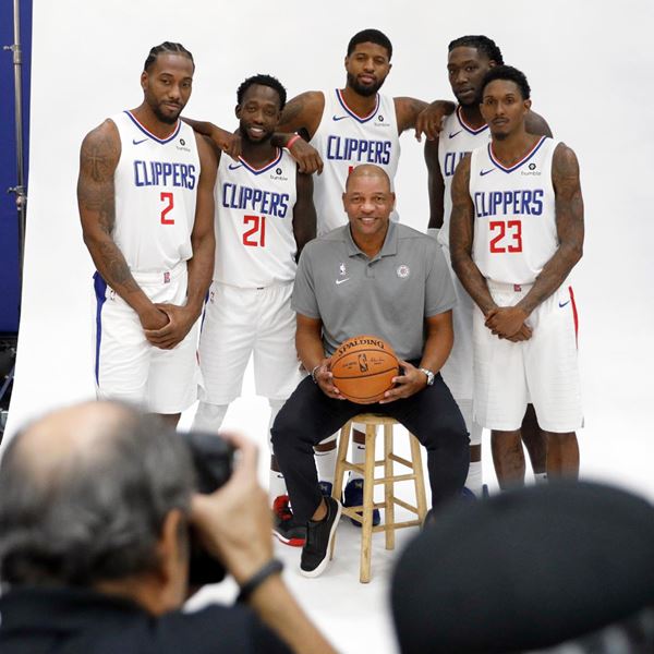 Οι Los Angeles Clippers θα κερδίσουν τον τίτλο στο ΝΒΑ