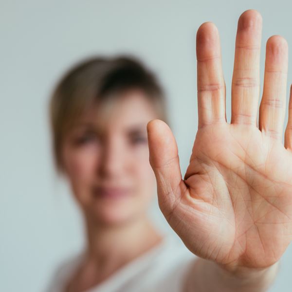 Τσουνάμι καταγγελιών για σεξουαλική παρενόχληση στο ελληνικό θέατρο