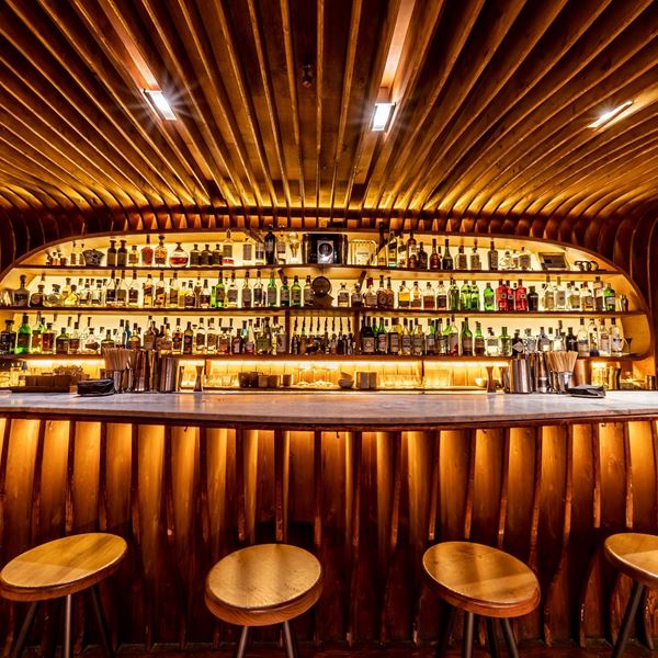 Καλώς ήρθατε στην Βαρκελώνη, τη νέα πρωτεύουσα των μπαρ