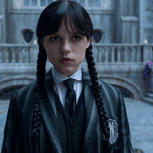 Όσα χρειάζεται να θυμηθείς προτού δεις τη νέα σεζόν της Wednesday στο Netflix