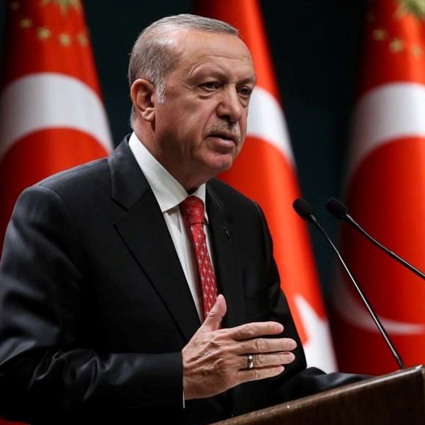 Ο Erdogan περιμένει το Θεό να μειώσει τον πληθωρισμό