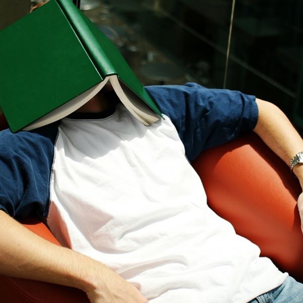 5 ερωτήσεις που πρέπει να κάνεις στον εαυτό σου όταν δεν είσαι παραγωγικός